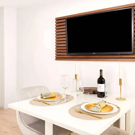 Le Marais Apartment
